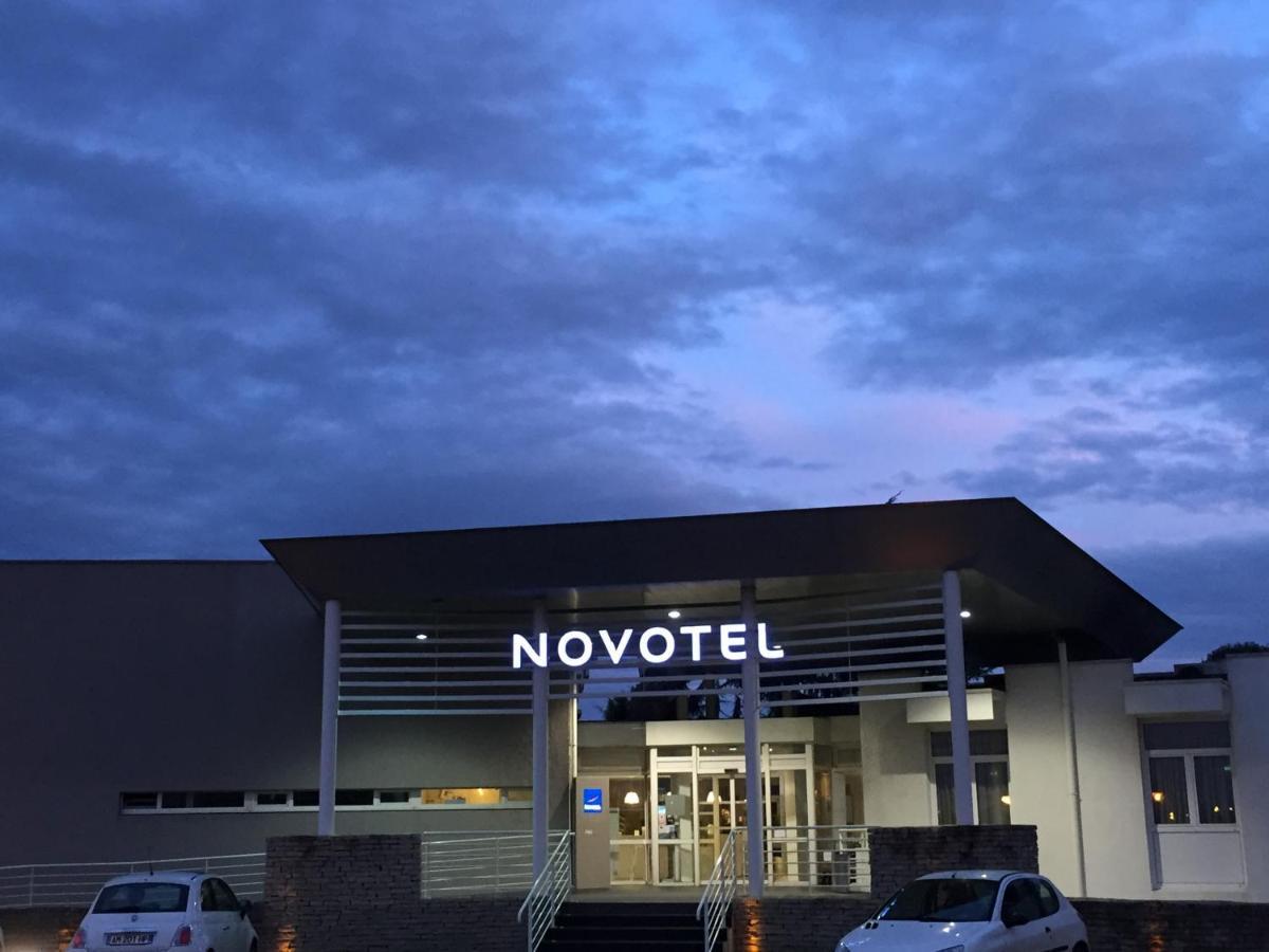 Novotel Pau Pyrenees Лескар Екстериор снимка